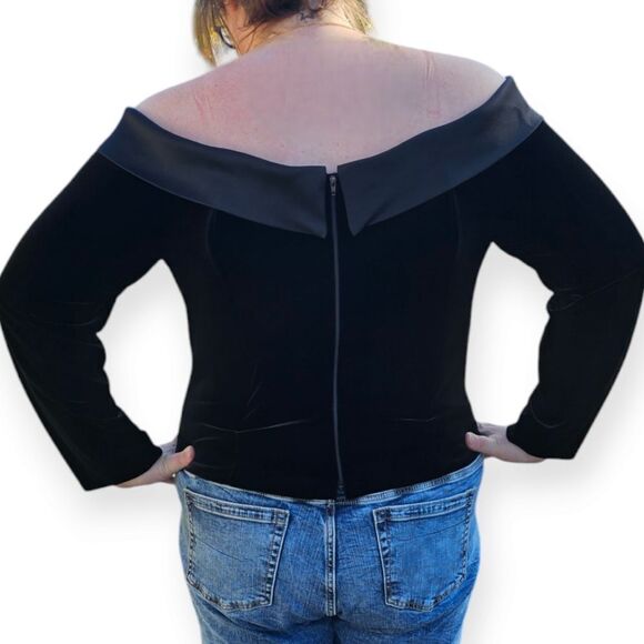 Vintage Alex Evenings Black Velvet Off Shoulder Top - Picture 9 of 10